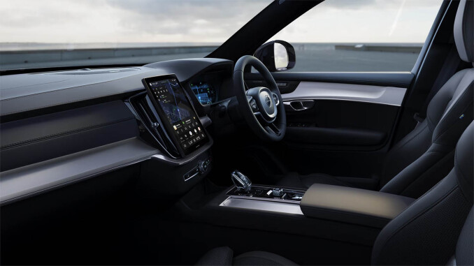 Volvo XC90 2.0 B5P Plus Pro Black Edition 5dr AWD Geartronic Petrol Estate - Image 4